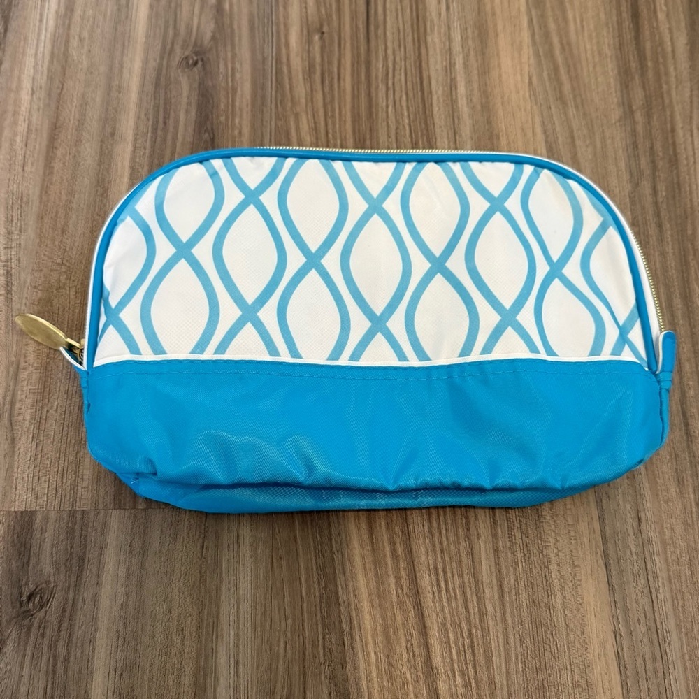 Amope Cosmetic Pouch - Picture 6 of 11